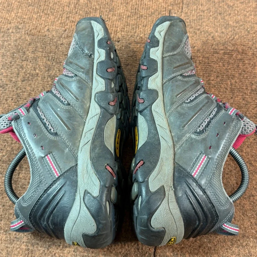 Keen Voyageur Womens Hiking Shoes Gray Pink Leather Mesh Low Top 1011280 Size 10